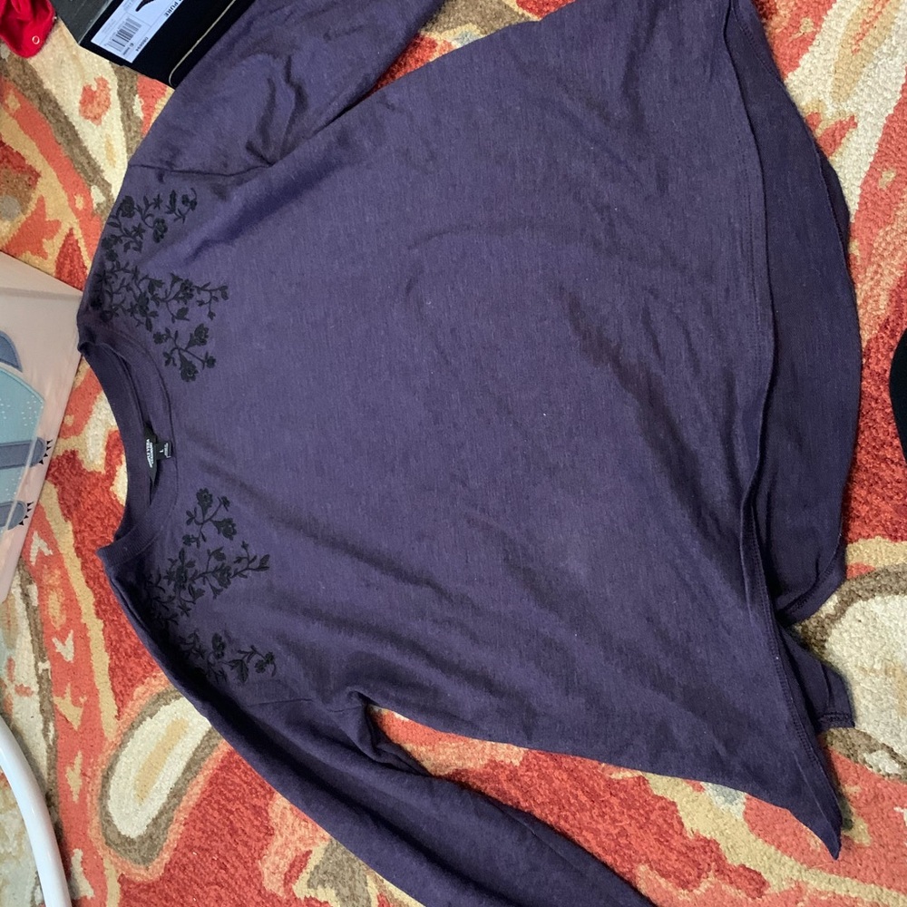 Simply Vera by Vera Wang Sweater